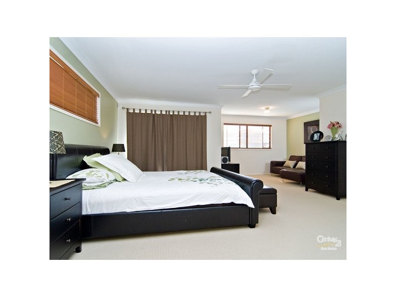 40 Tivoli Place, Ferny Grove QLD 4055
