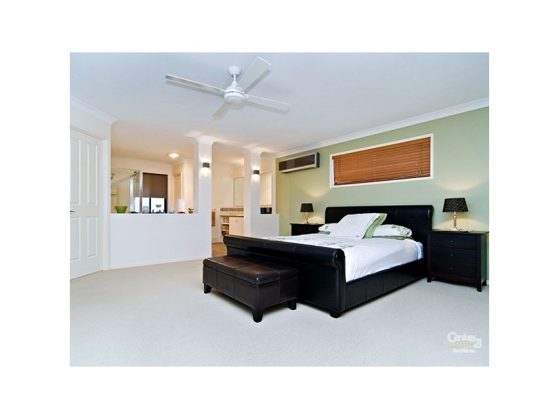 40 Tivoli Place, Ferny Grove QLD 4055
