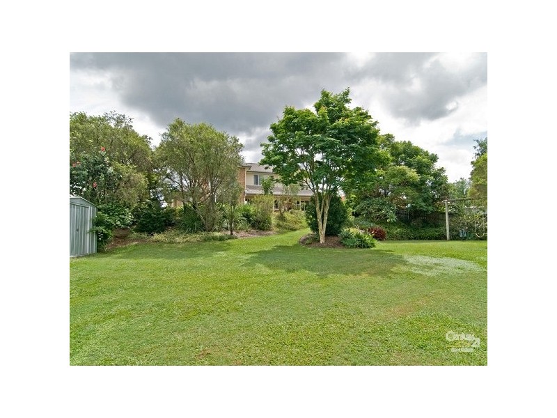 22 Glenelg Place, Ferny Grove QLD 4055