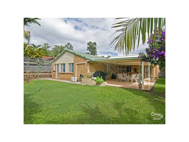 4 Greenfern Place, Ferny Grove QLD 4055