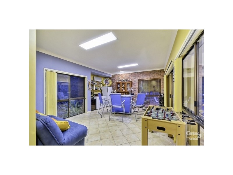 5 Lamorna Court, Ferny Hills QLD 4055