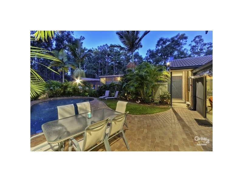 5 Lamorna Court, Ferny Hills QLD 4055
