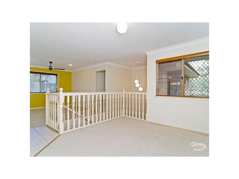 293 Upper Kedron Road, Ferny Grove QLD 4055