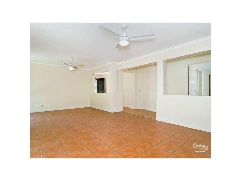 48 McGinn Road, Ferny Grove QLD 4055