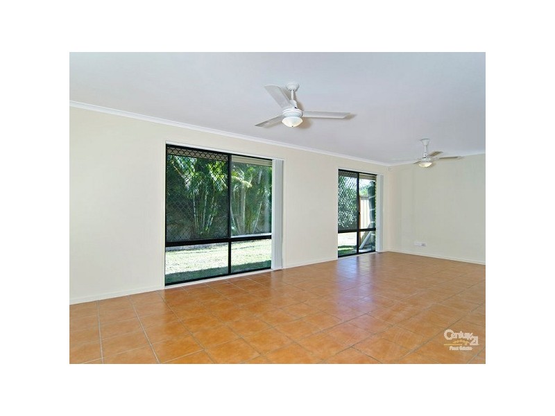 48 McGinn Road, Ferny Grove QLD 4055