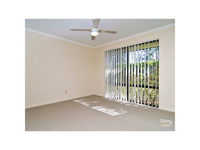 48 McGinn Road, Ferny Grove QLD 4055