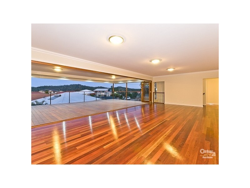 24 Ferndale Place, Upper Kedron QLD 4055