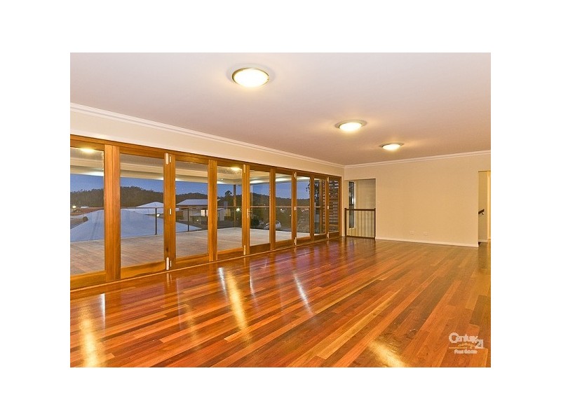 24 Ferndale Place, Upper Kedron QLD 4055