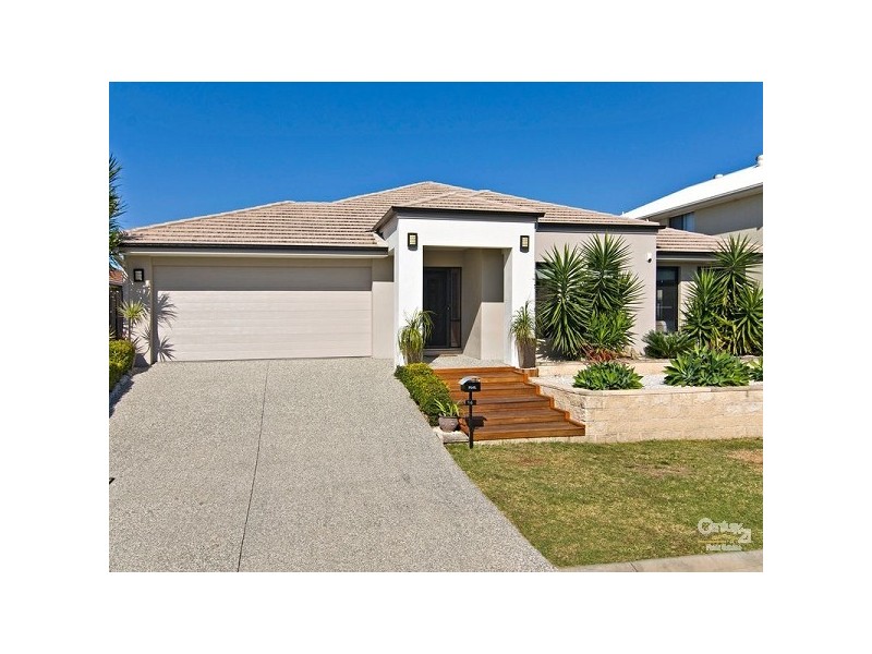 14 Pickering Place, Upper Kedron QLD 4055