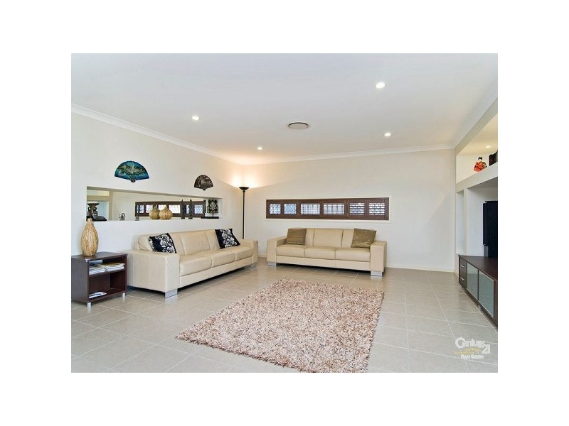 14 Pickering Place, Upper Kedron QLD 4055