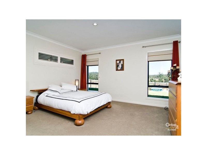 14 Pickering Place, Upper Kedron QLD 4055