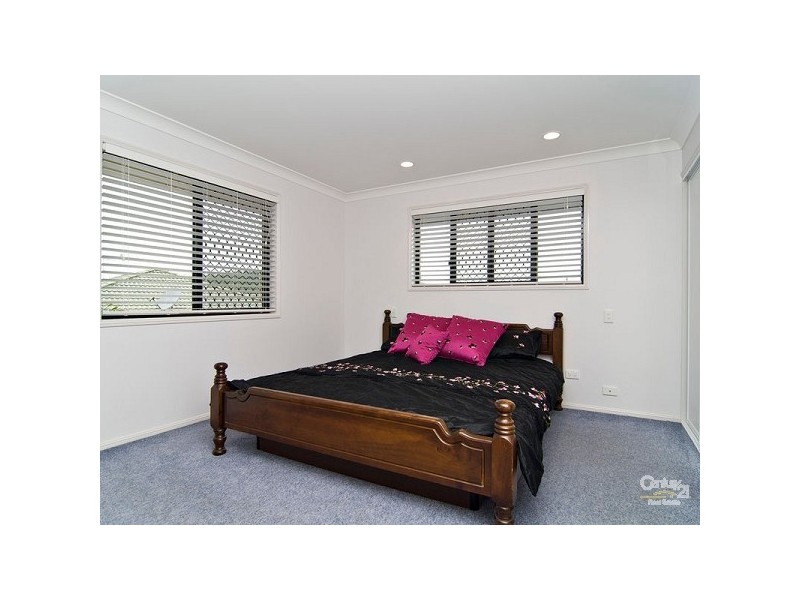 19 Edinburgh Close, Upper Kedron QLD 4055