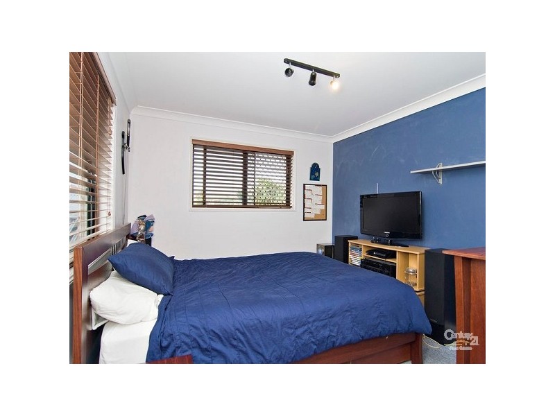 19 Edinburgh Close, Upper Kedron QLD 4055