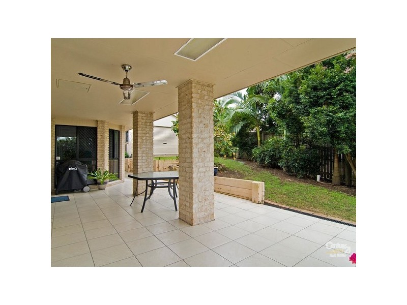 19 Edinburgh Close, Upper Kedron QLD 4055