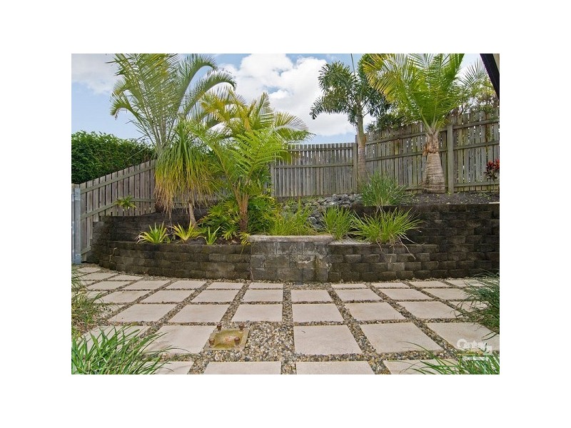 19 Edinburgh Close, Upper Kedron QLD 4055