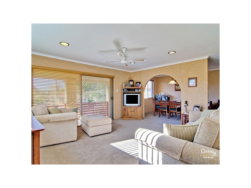 38 Leckmy Street, Ferny Grove QLD 4055