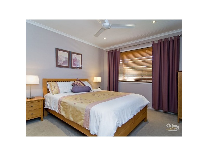 38 Leckmy Street, Ferny Grove QLD 4055