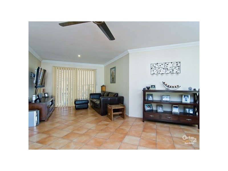 18 Fortrose Place, Ferny Grove QLD 4055