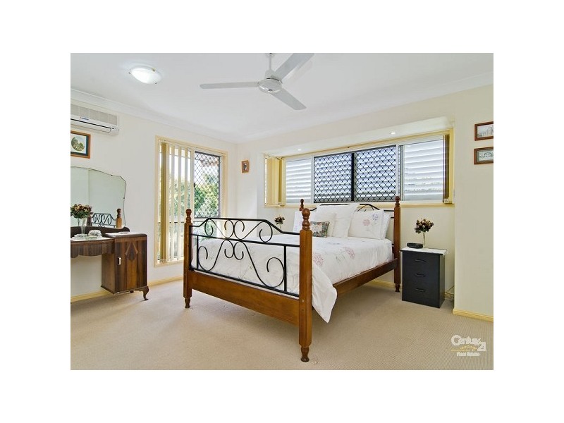 57 Wyellan Place, Upper Kedron QLD 4055