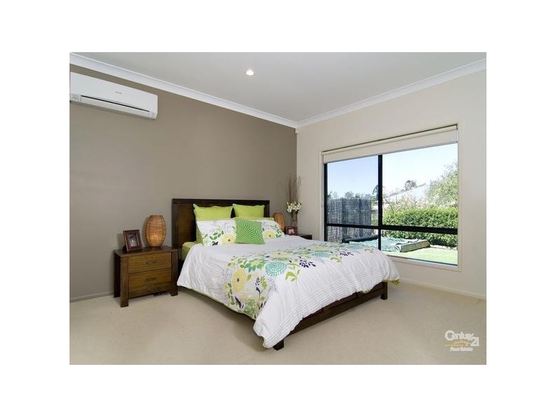 36 Tivoli Place, Ferny Grove QLD 4055