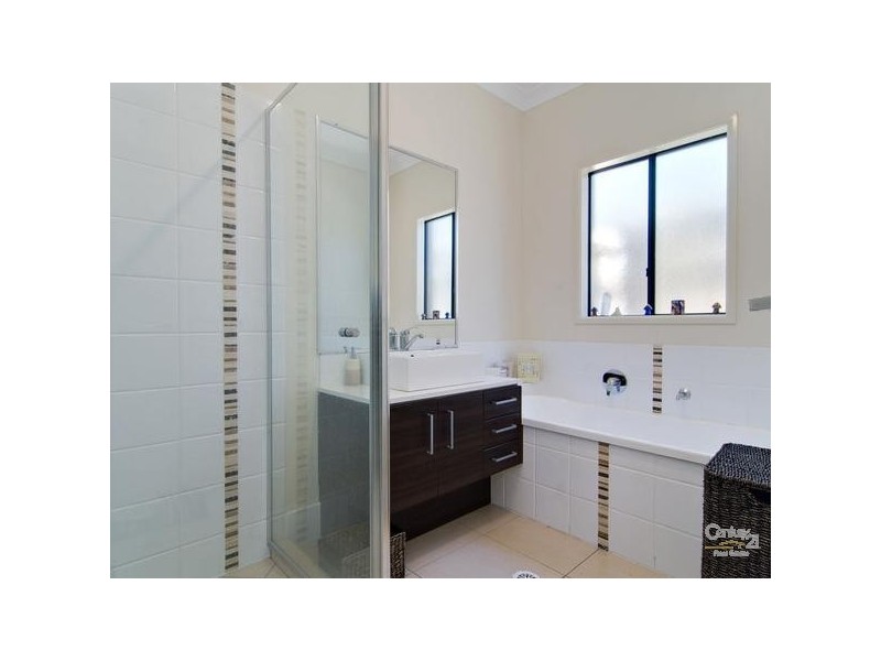 36 Tivoli Place, Ferny Grove QLD 4055