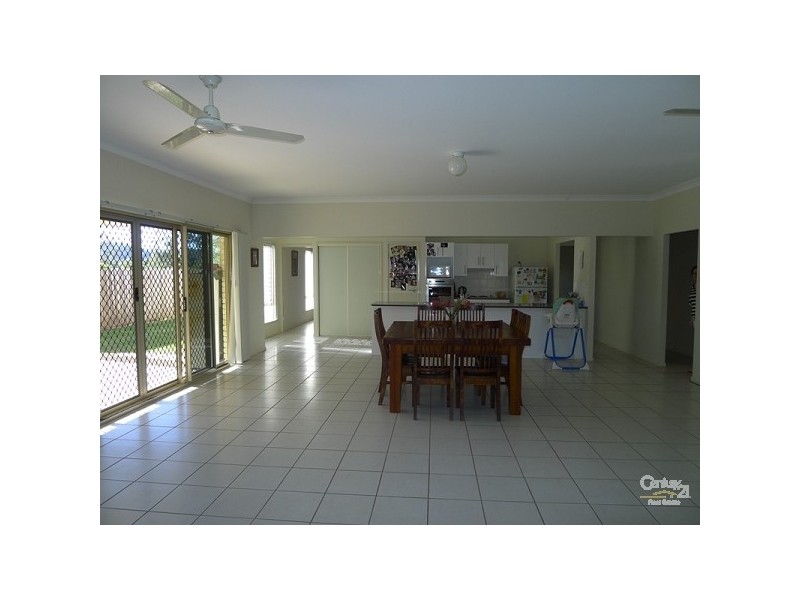 272 Levitt Road, Upper Kedron QLD 4055