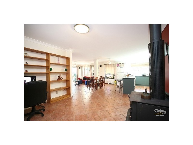 19 Oquinn Street, Upper Kedron QLD 4055