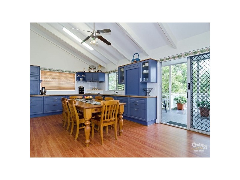 22 Persimmon Street, Ferny Grove QLD 4055