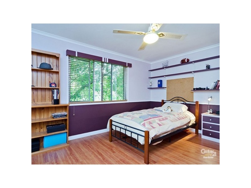 22 Persimmon Street, Ferny Grove QLD 4055