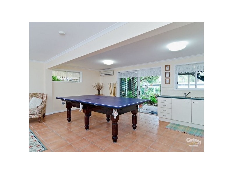 22 Persimmon Street, Ferny Grove QLD 4055