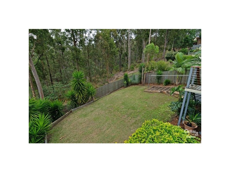 86 Falconglen Place, Ferny Grove QLD 4055