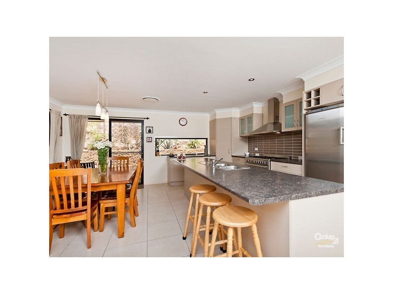 45 Rise Place, Upper Kedron QLD 4055