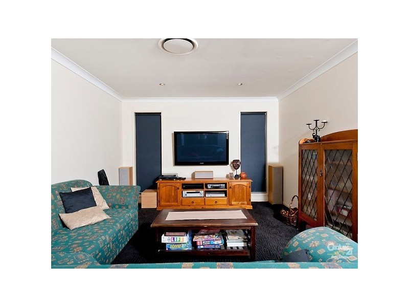 45 Rise Place, Upper Kedron QLD 4055