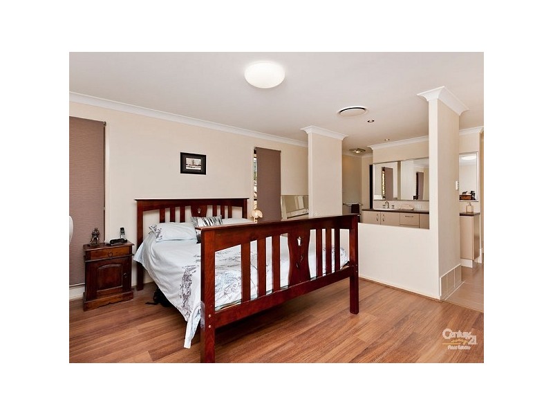 45 Rise Place, Upper Kedron QLD 4055