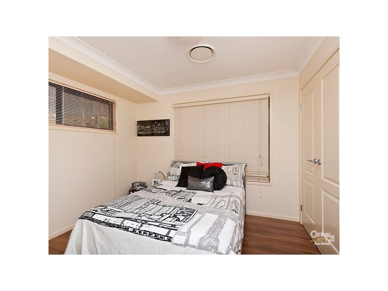 45 Rise Place, Upper Kedron QLD 4055