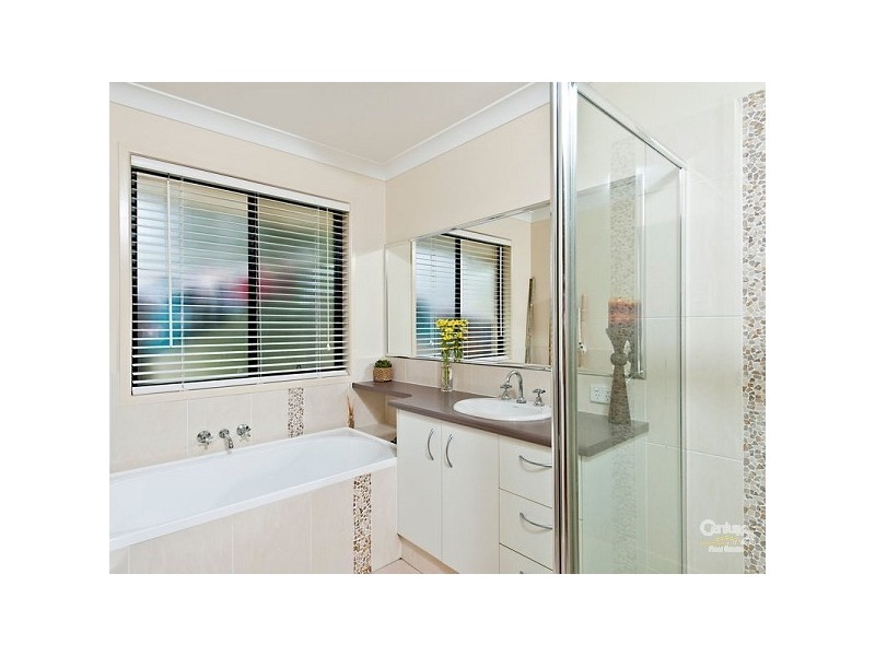 45 Rise Place, Upper Kedron QLD 4055