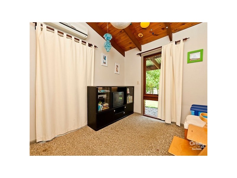 17 Kirinya Street, Ferny Hills QLD 4055