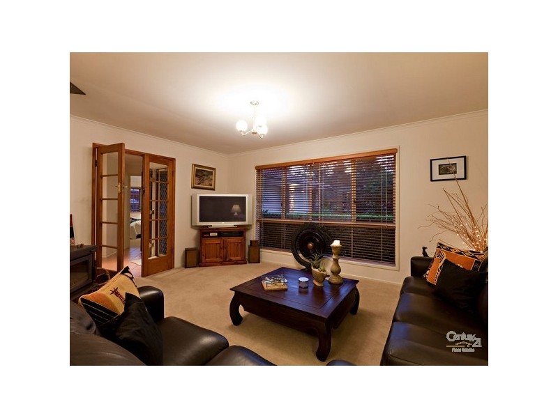 18 Kinross Place, Ferny Grove QLD 4055