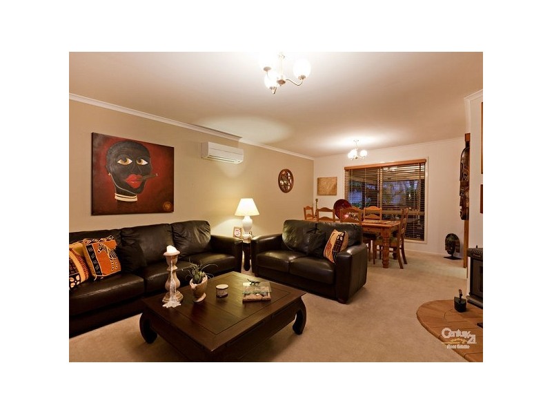 18 Kinross Place, Ferny Grove QLD 4055