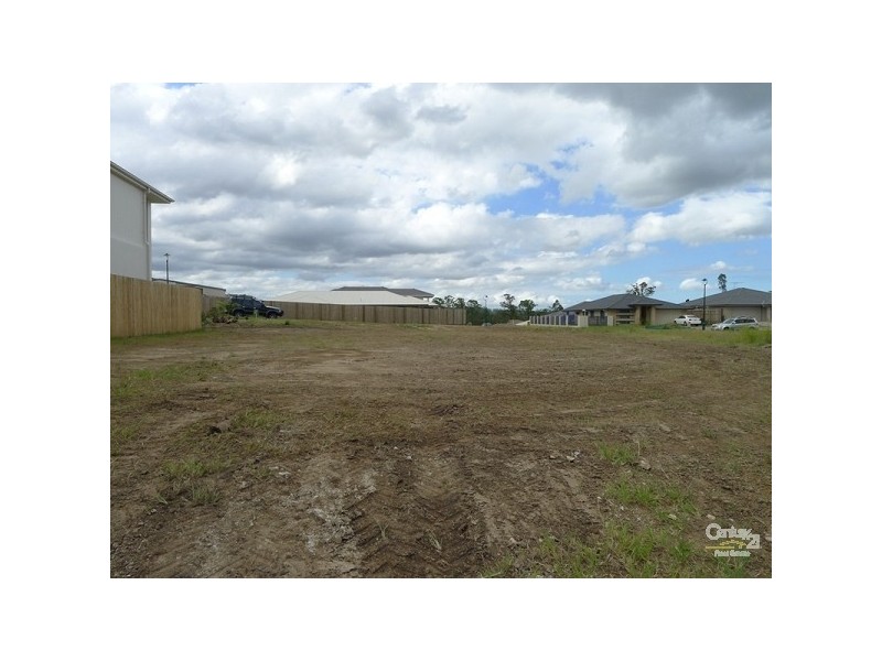 15 Kingfisher Drive, Upper Kedron QLD 4055