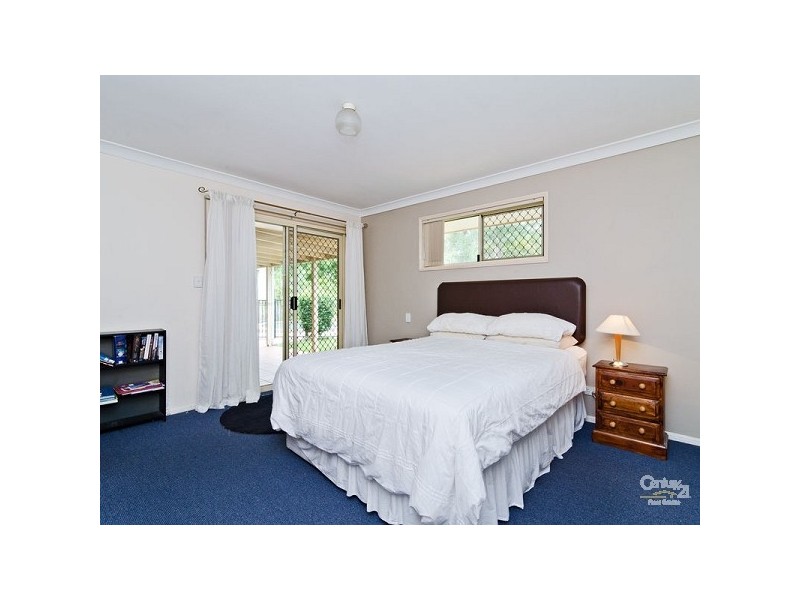 10 Carolyn Place, Ferny Grove QLD 4055