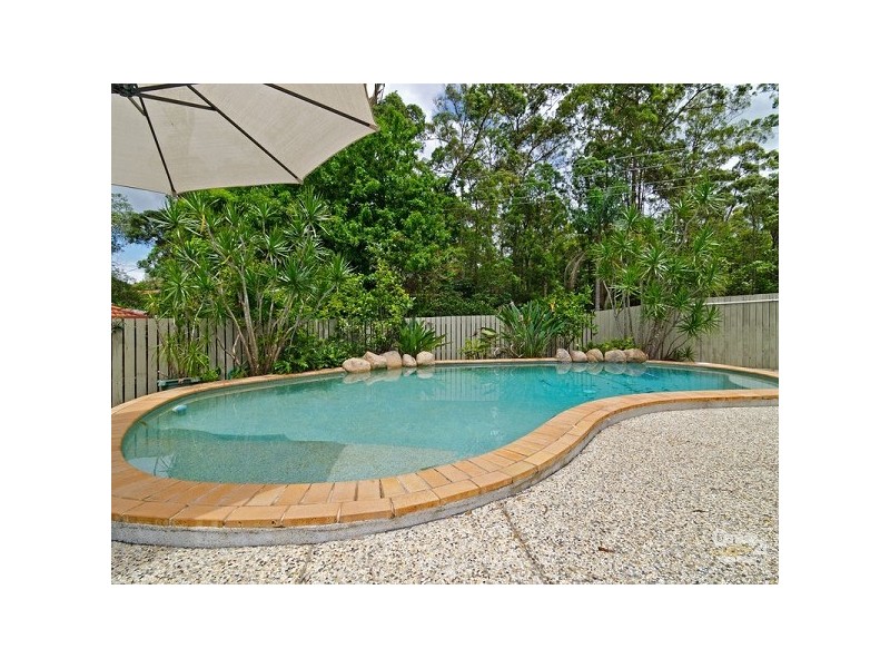 10 Carolyn Place, Ferny Grove QLD 4055