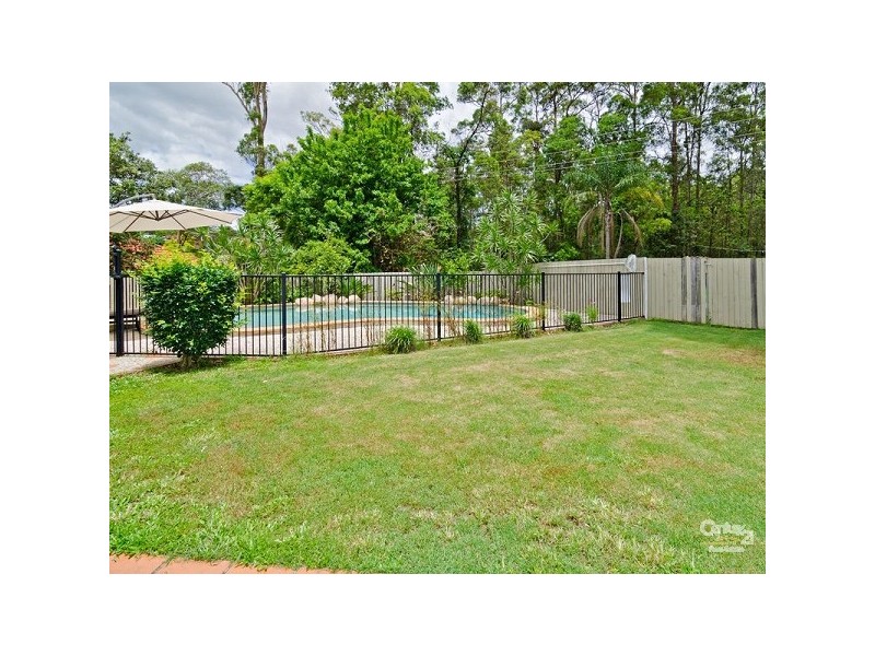 10 Carolyn Place, Ferny Grove QLD 4055