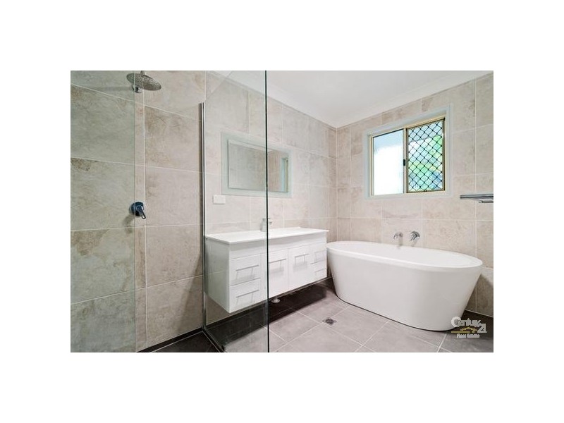 10 Fortrose Place, Ferny Grove QLD 4055