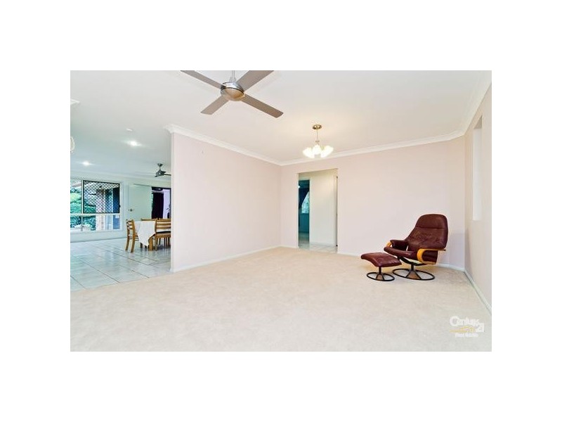 10 Fortrose Place, Ferny Grove QLD 4055