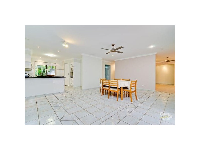 10 Fortrose Place, Ferny Grove QLD 4055