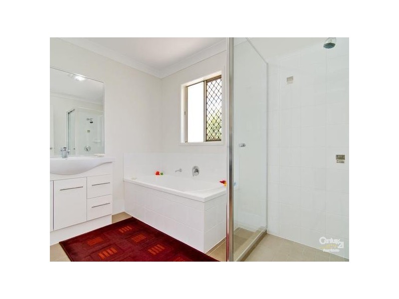 3 Hatia Grove, Ferny Grove QLD 4055