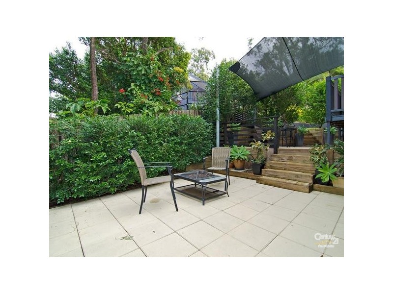 3 Wallaroy Court, Ferny Hills QLD 4055