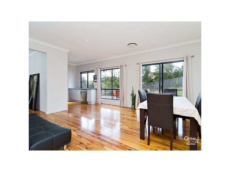 20 Hatia Grove, Ferny Grove QLD 4055