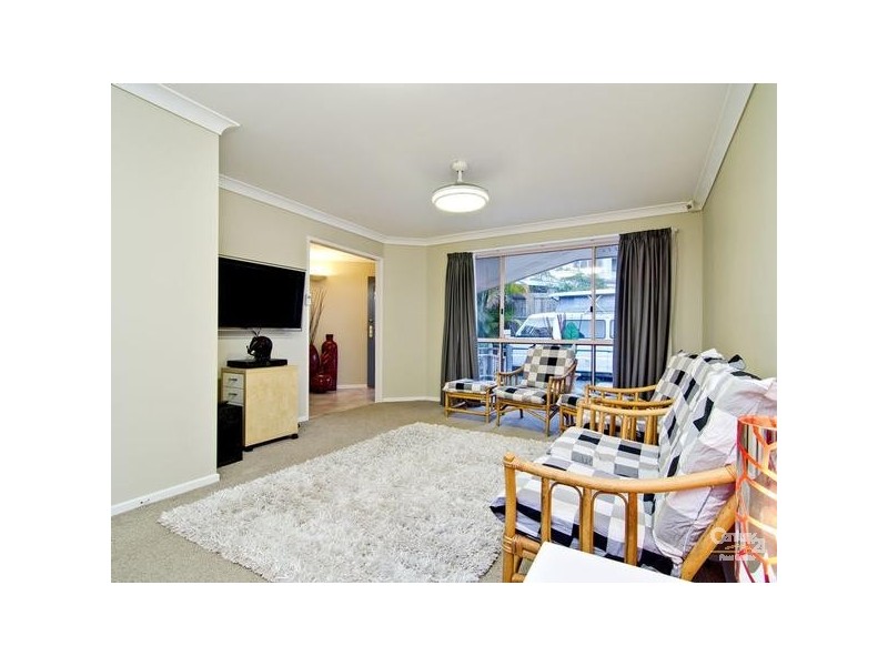 16 Greenfern Pace, Ferny Grove QLD 4055